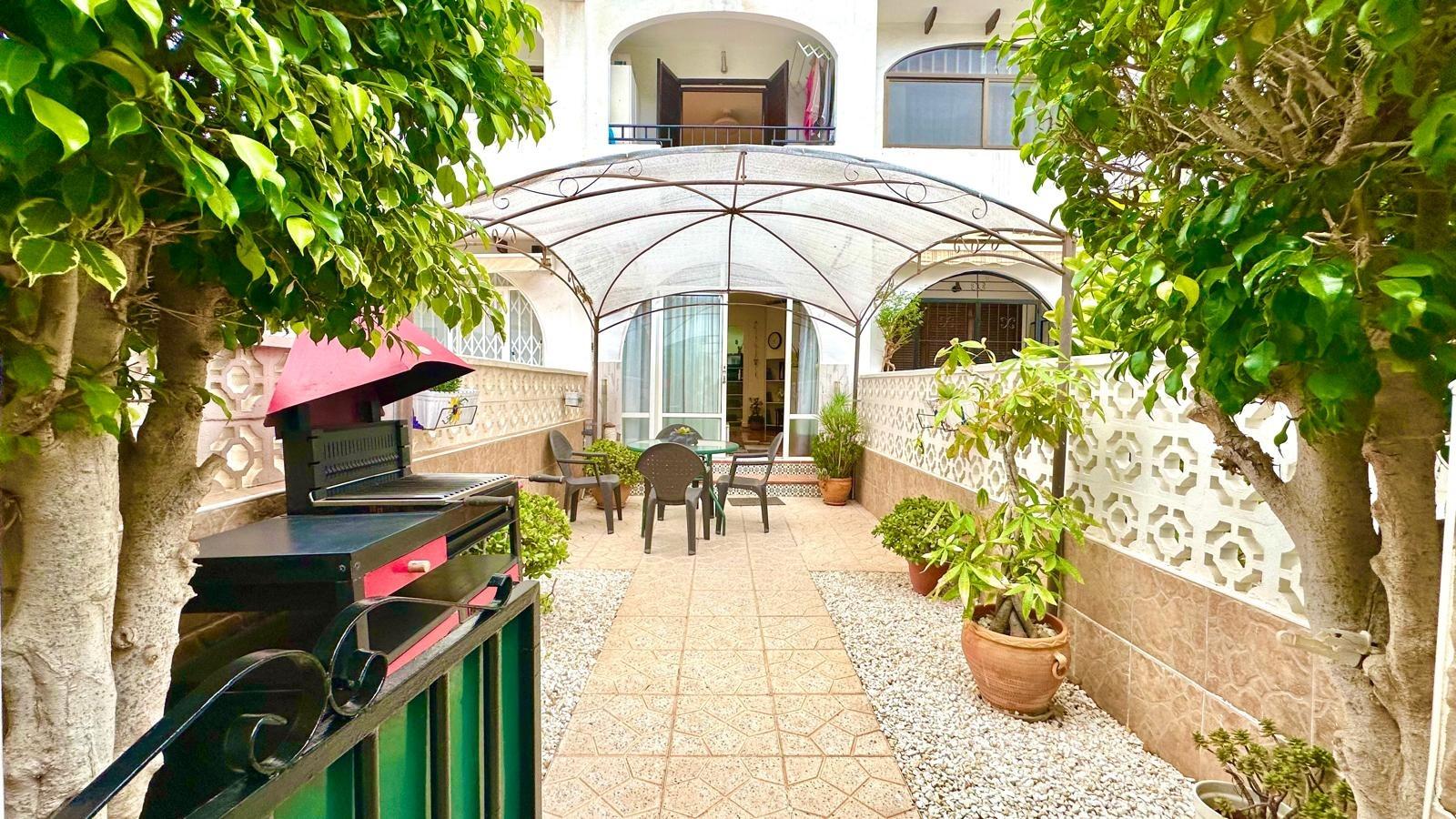 1 Bed, 1 Bath, ApartmentFor Sale, Torrevieja, Alicante