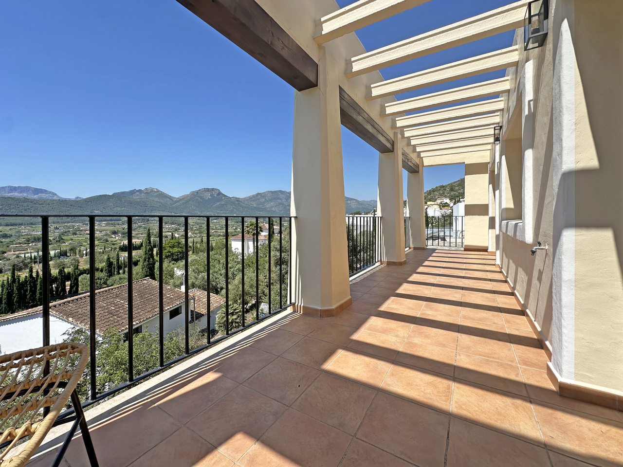3 Bed, 3 Bath, HouseFor Sale, Jalon, Alicante