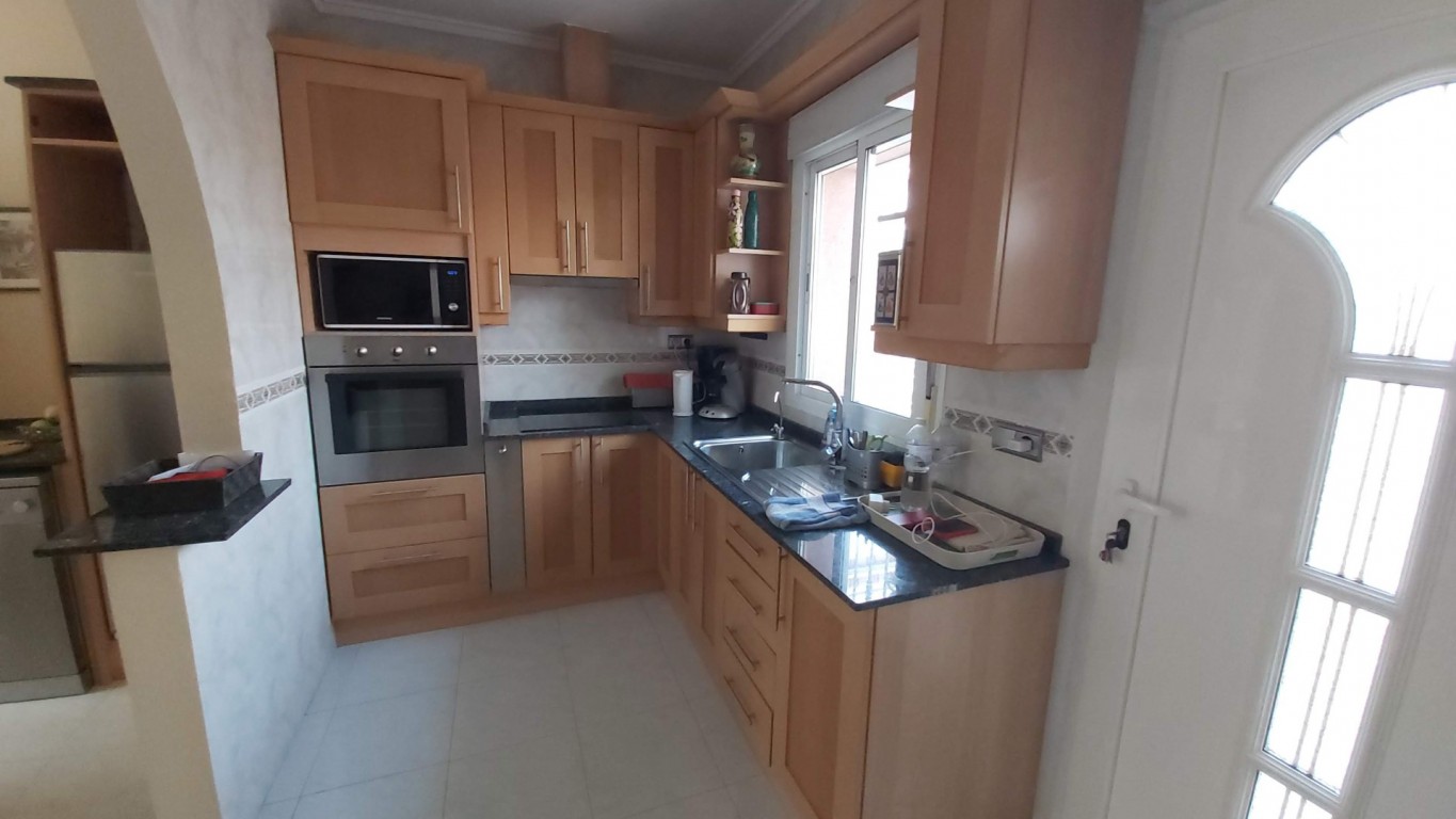 2 Bed, 1 Bath, HouseFor Sale, Benimar, Alicante