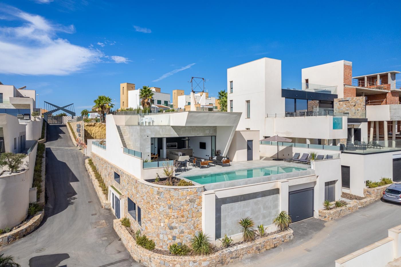 5 Bed, 6 Bath, HouseFor Sale, Ciudad Quesada, Alicante