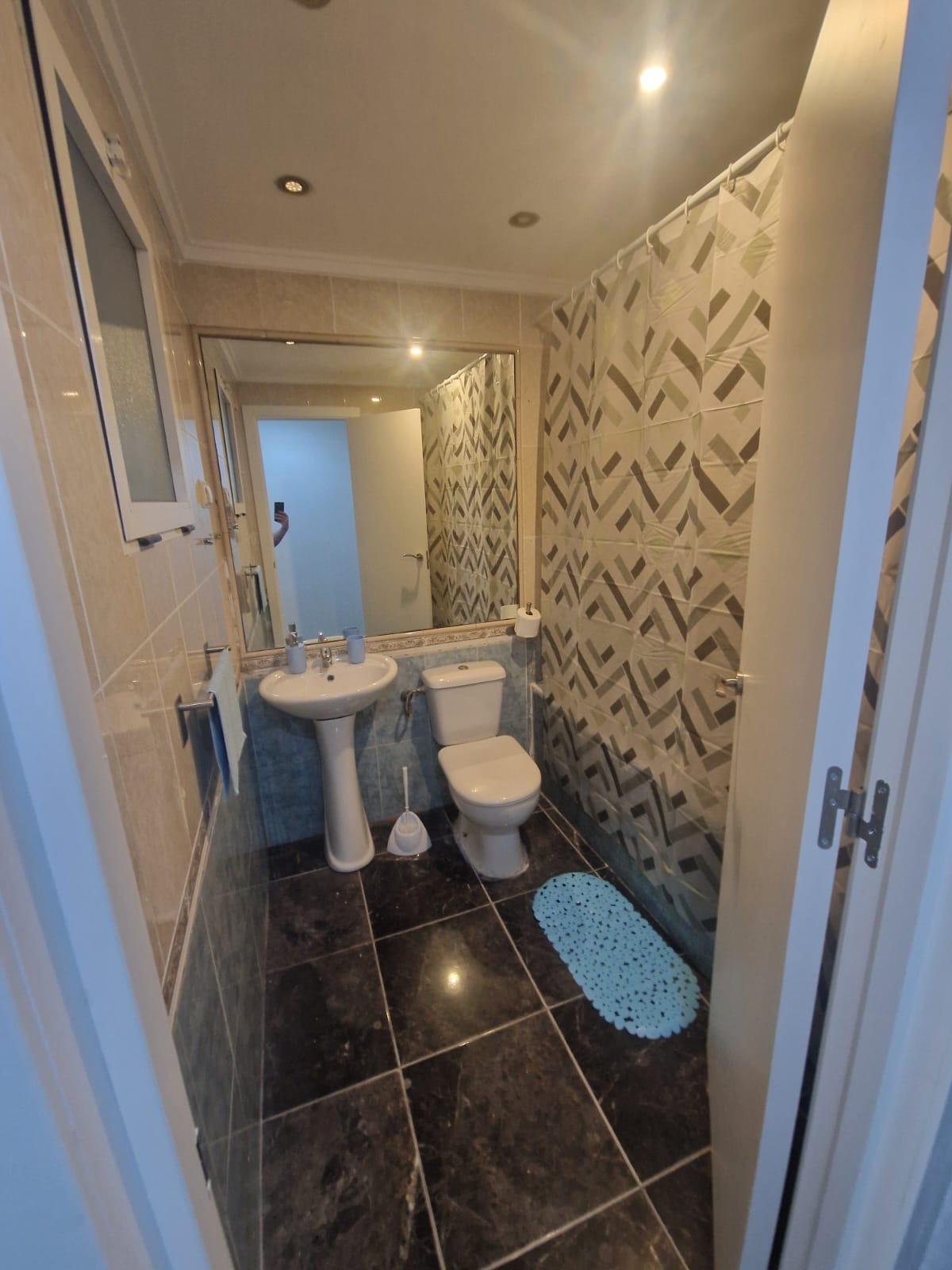 3 Bed, 2 Bath, ApartmentFor Sale, Torrevieja, Alicante