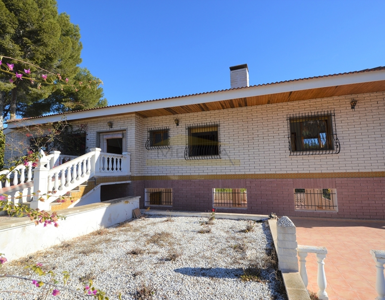3 Bed, 2 Bath, HouseFor Sale, Villamartin, Alicante