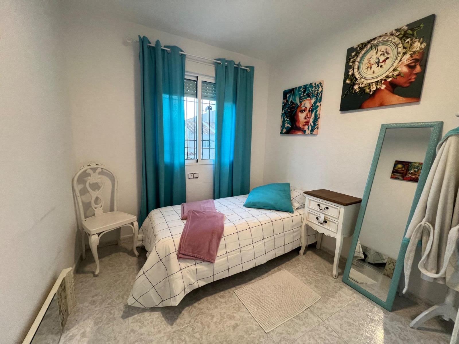 4 Bed, 2 Bath, HouseFor Sale, Torrevieja, Alicante