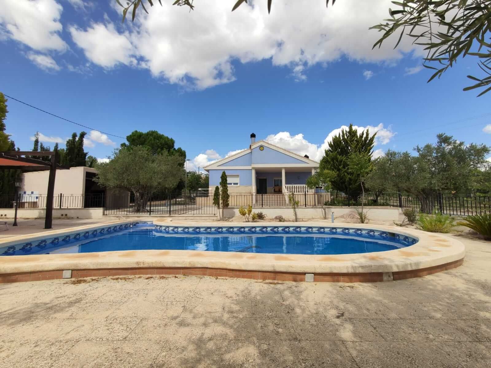 5 Bed, 2 Bath, HouseFor Sale, Yecla, Murcia
