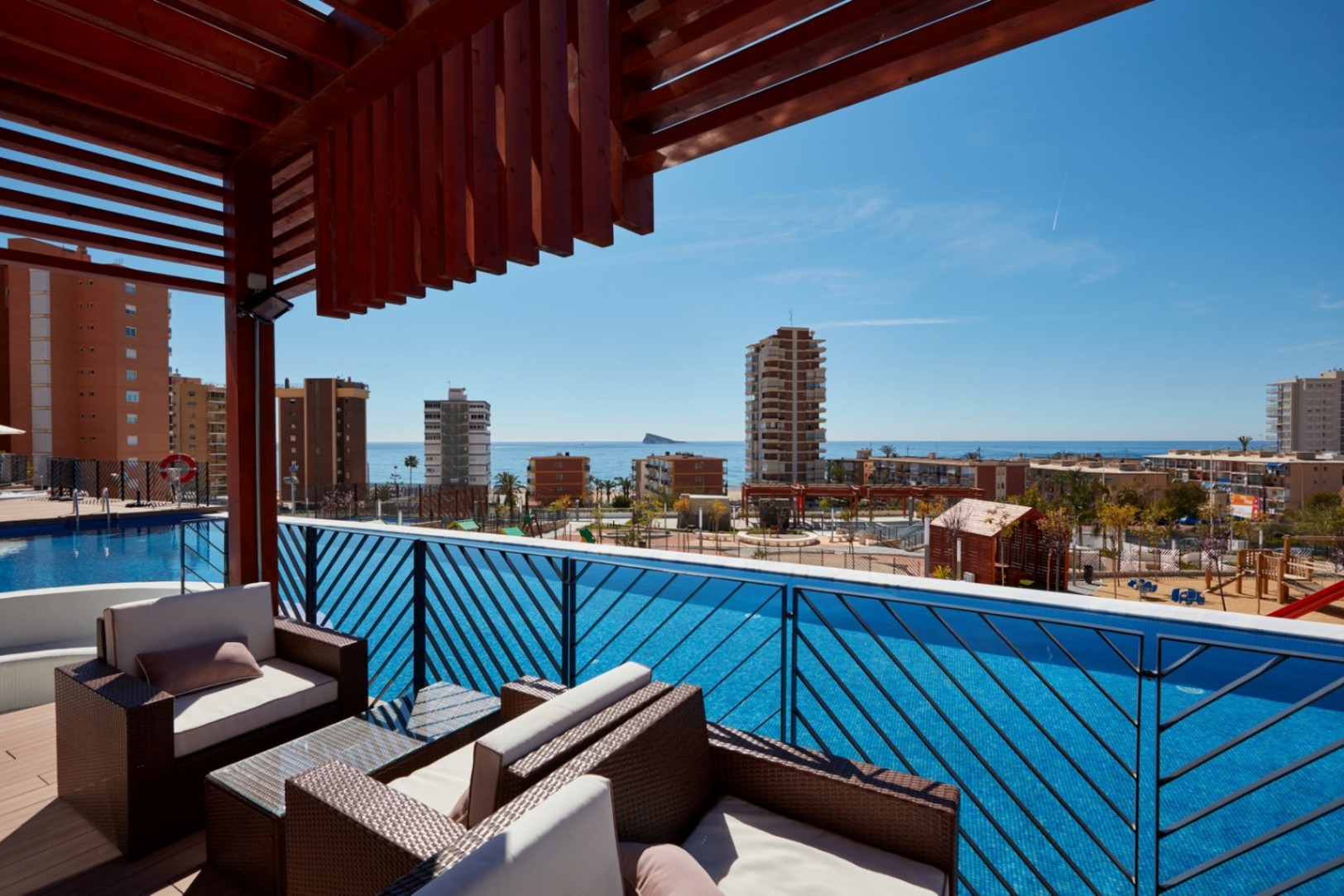 3 Bed, 2 Bath, ApartmentFor Sale, Benidorm, Alicante