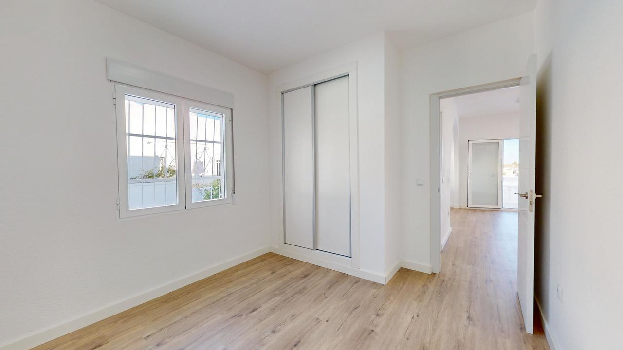 2 Bed, 1 Bath, HouseFor Sale, Villamartin, Alicante