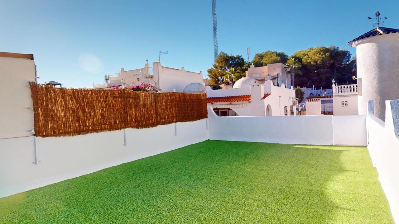 2 Bed, 1 Bath, HouseFor Sale, Villamartin, Alicante