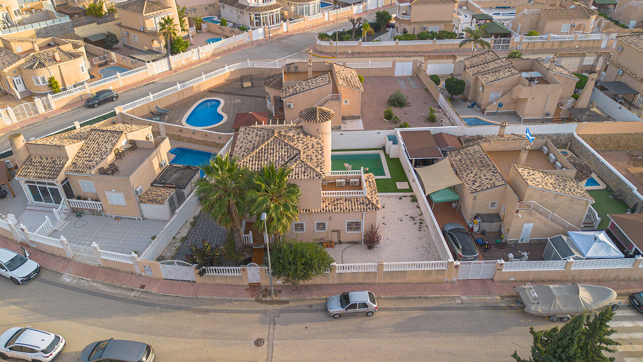 4 Bed, 2 Bath, HouseFor Sale, Ciudad Quesada, Alicante