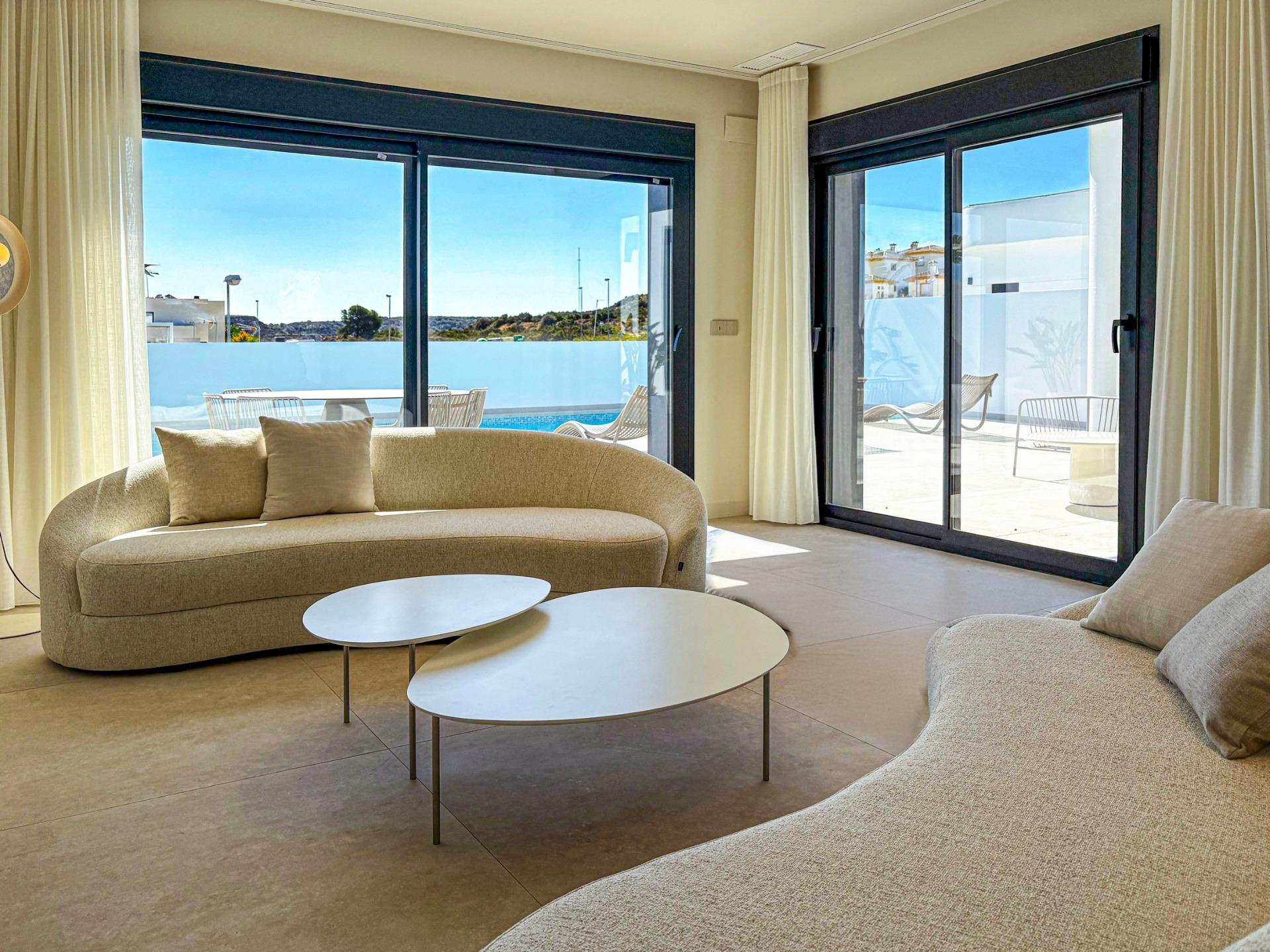 5 Bed, 3 Bath, HouseFor Sale, Rojales, Alicante