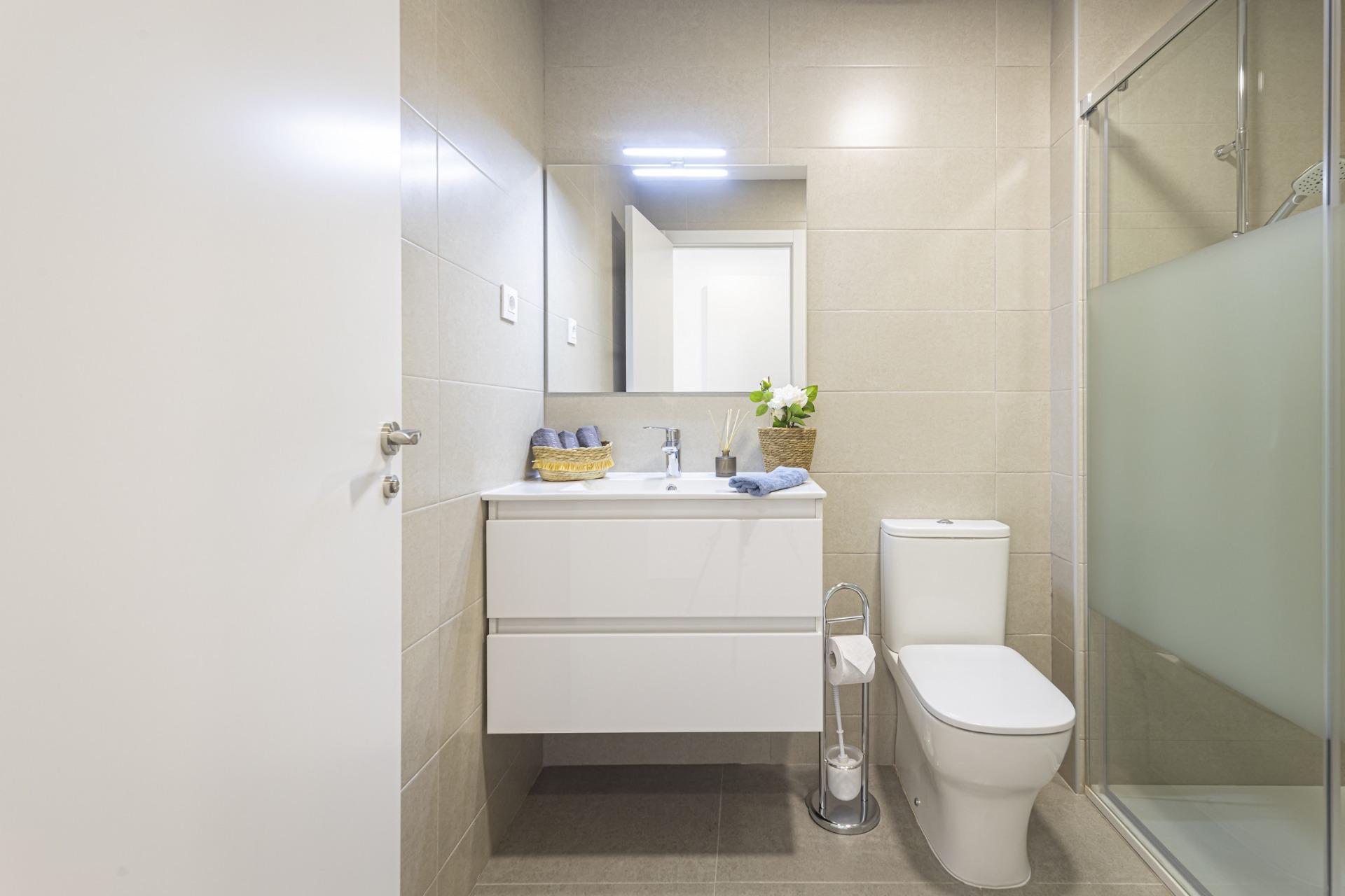 2 Bed, 2 Bath, ApartmentFor Sale, La Manga Del Mar Menor, Murcia