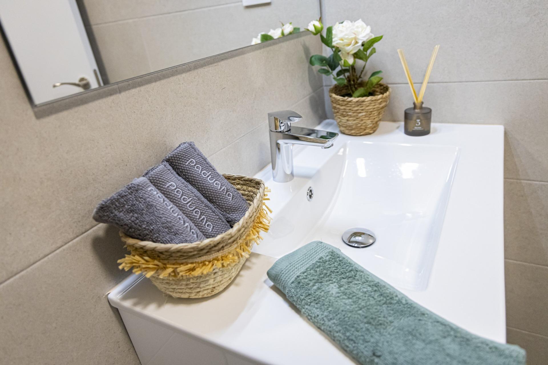 2 Bed, 2 Bath, ApartmentFor Sale, La Manga Del Mar Menor, Murcia