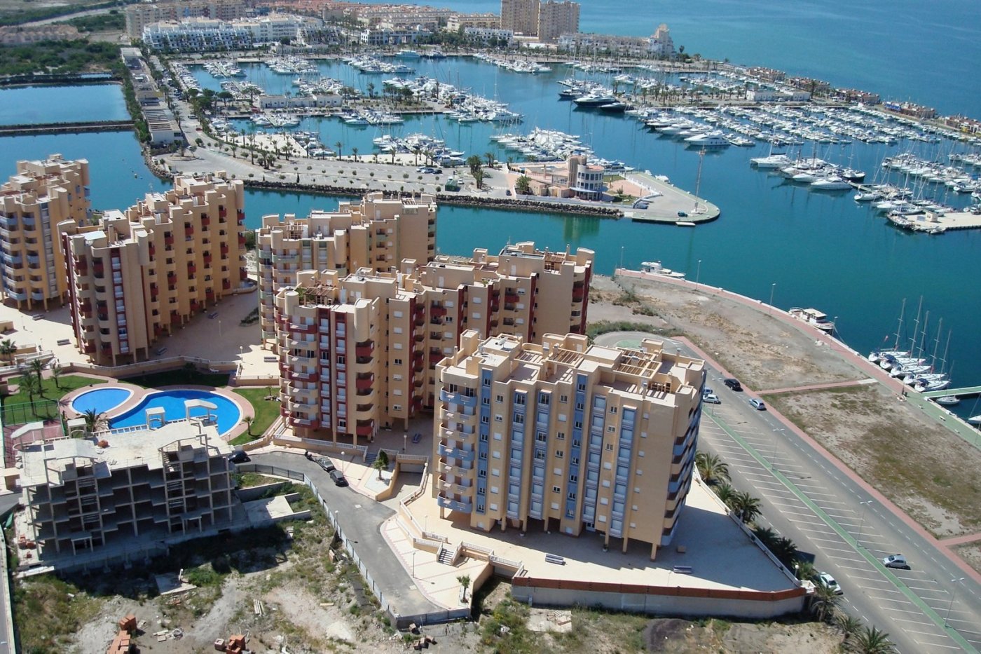 2 Bed, 2 Bath, ApartmentFor Sale, La Manga Del Mar Menor, Murcia