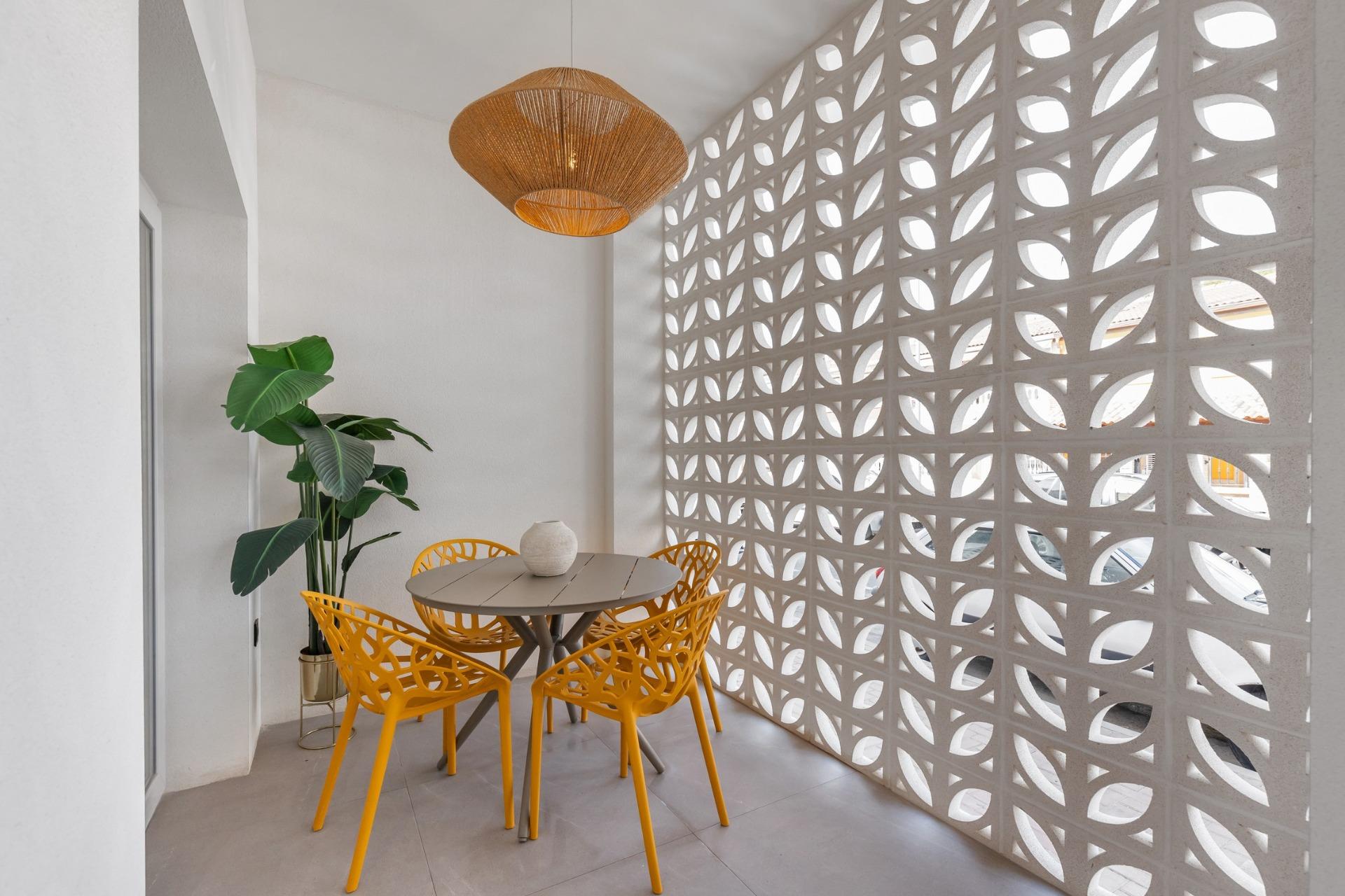 1 Bed, 1 Bath, ApartmentFor Sale, Torrevieja, Alicante