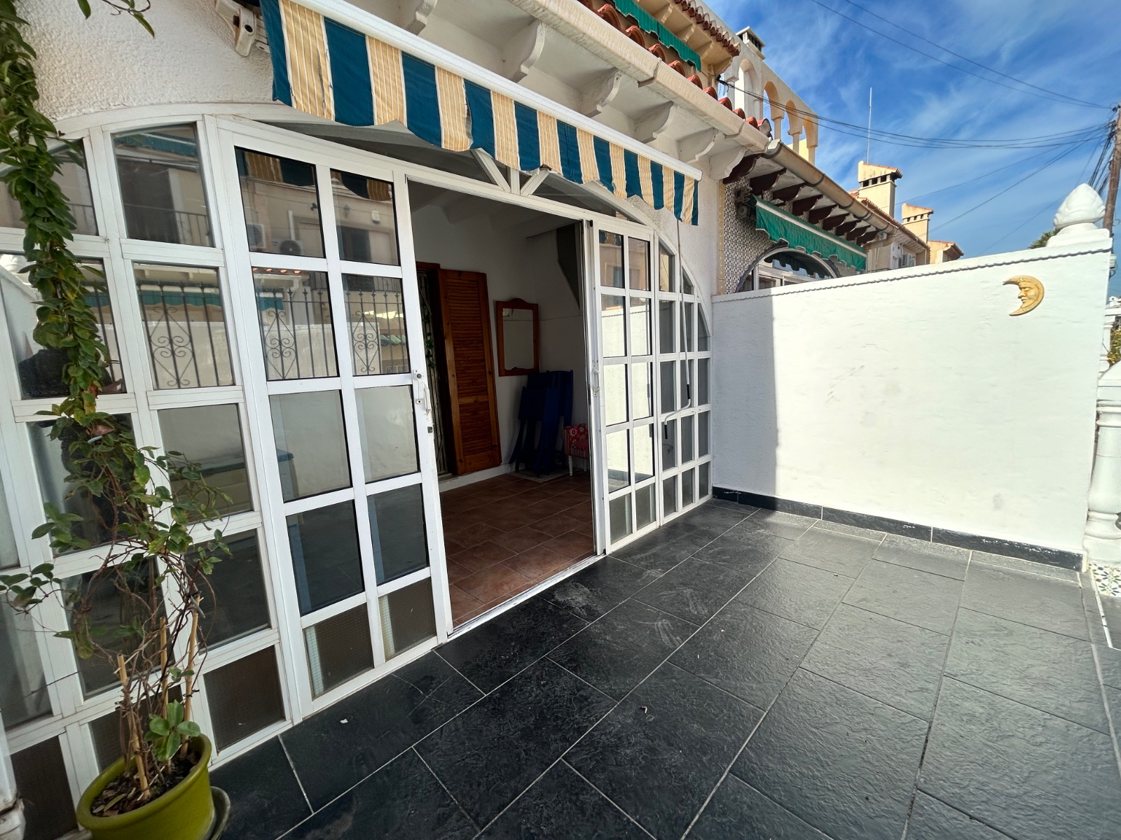 2 Bed, 1 Bath, HouseFor Sale, El Chaparral, Alicante