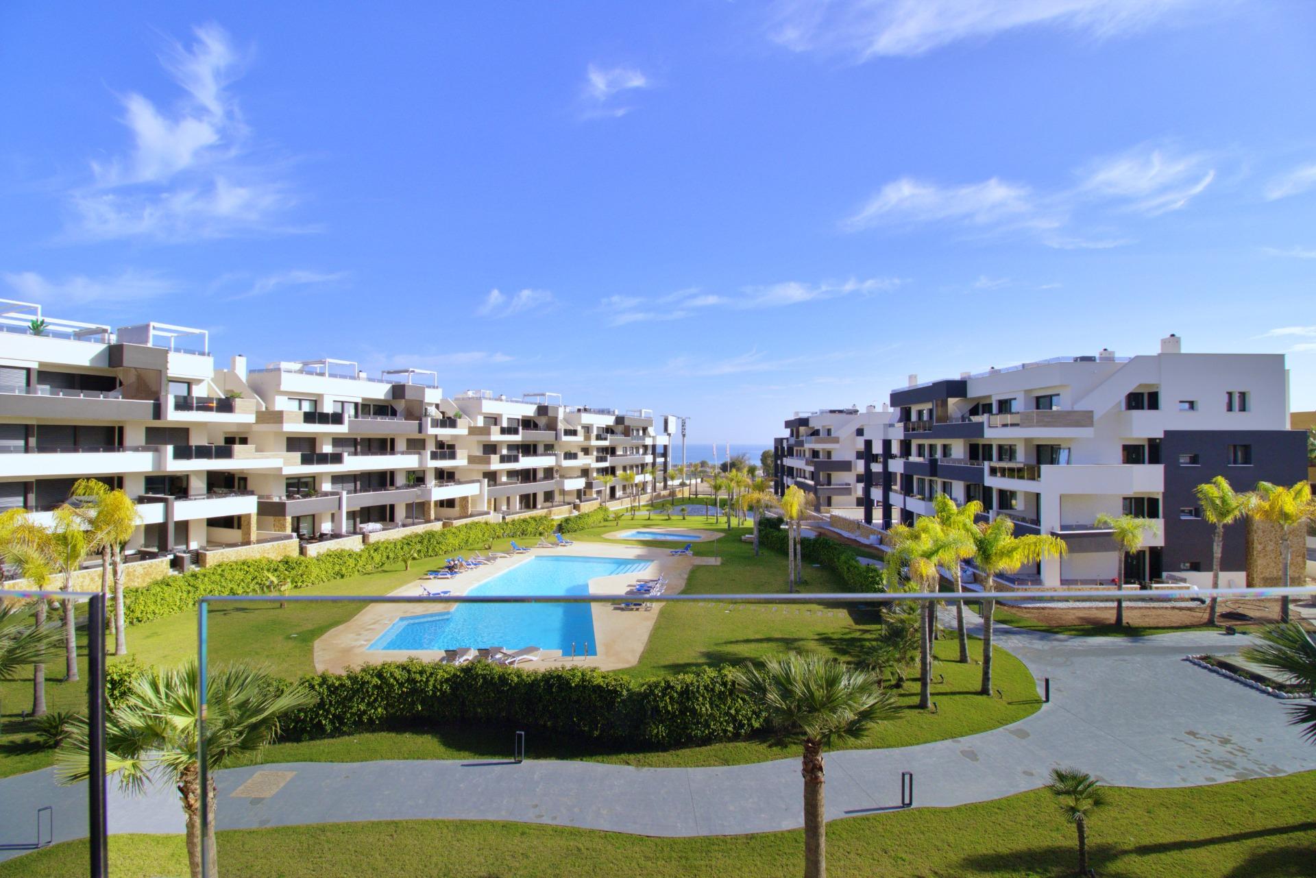 2 Bed, 2 Bath, ApartmentFor Sale, Orihuela Costa, Alicante