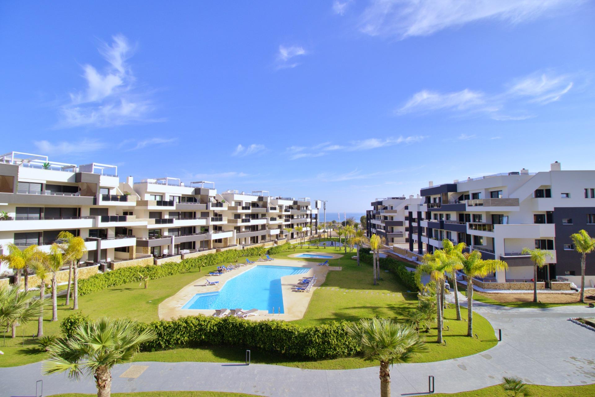 2 Bed, 2 Bath, ApartmentFor Sale, Orihuela Costa, Alicante
