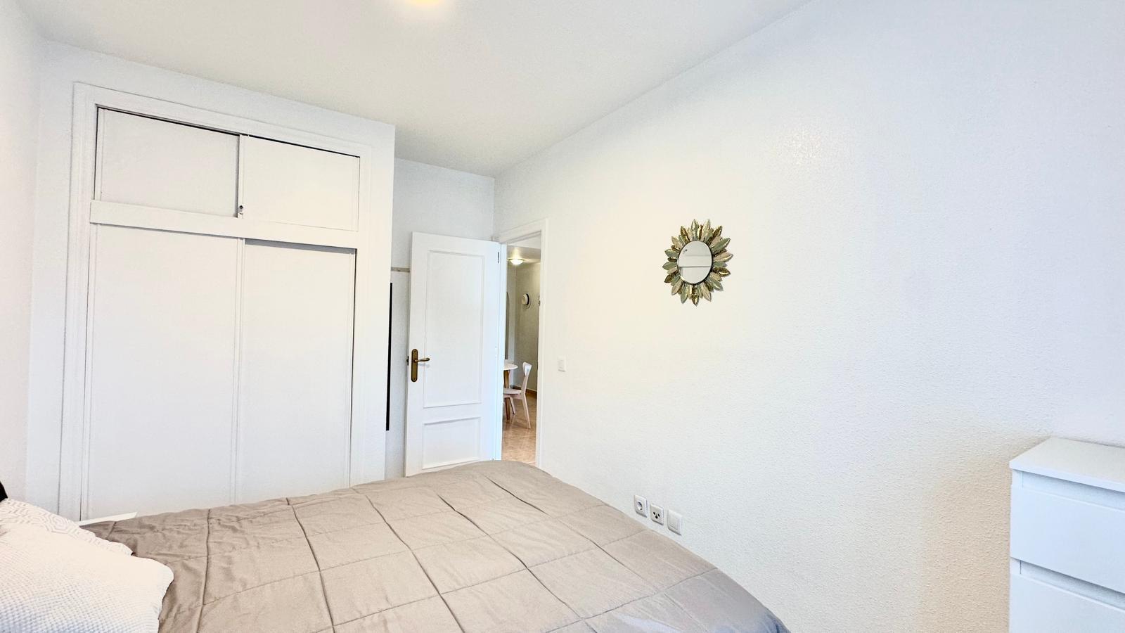 2 Bed, 1 Bath, ApartmentFor Sale, Torrevieja, Alicante