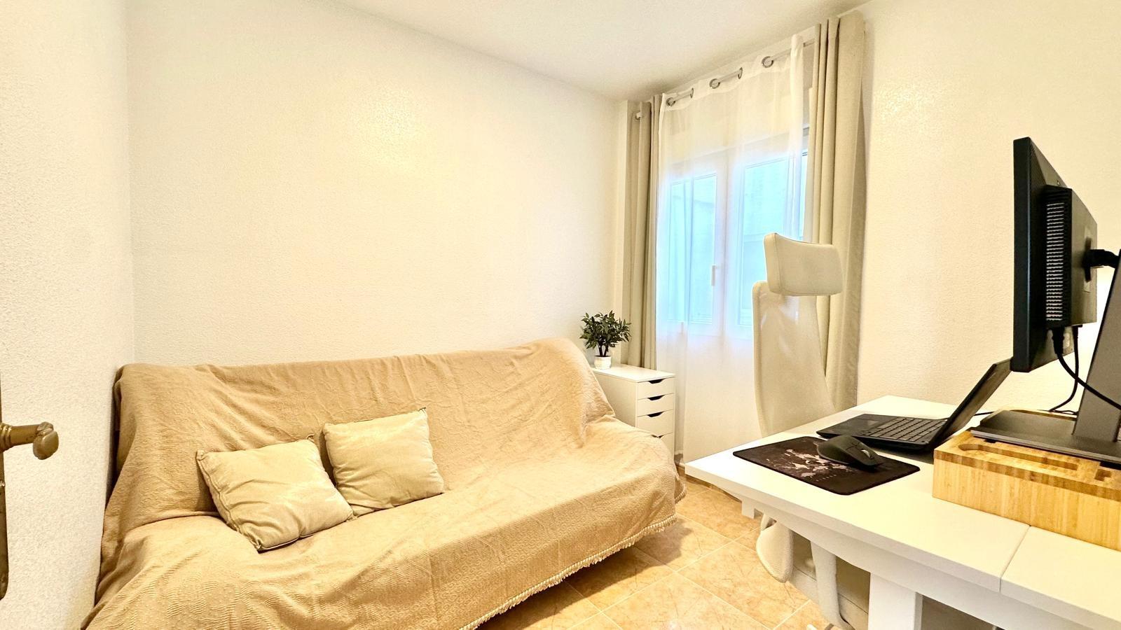 2 Bed, 1 Bath, ApartmentFor Sale, Torrevieja, Alicante