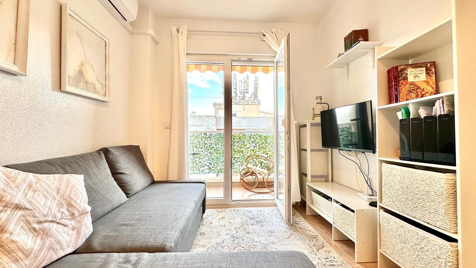 2 Bed, 1 Bath, ApartmentFor Sale, Torrevieja, Alicante