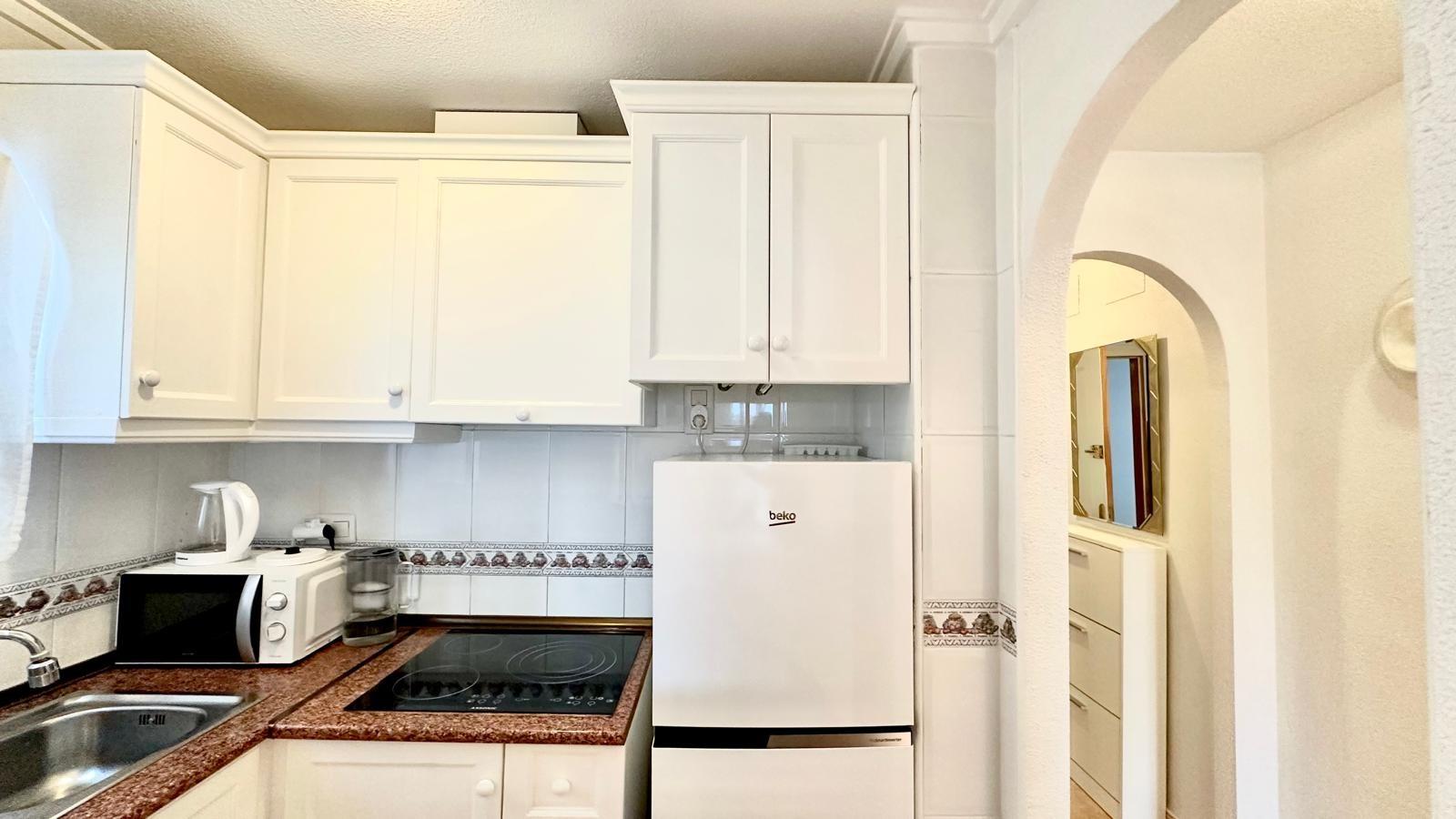 2 Bed, 1 Bath, ApartmentFor Sale, Torrevieja, Alicante