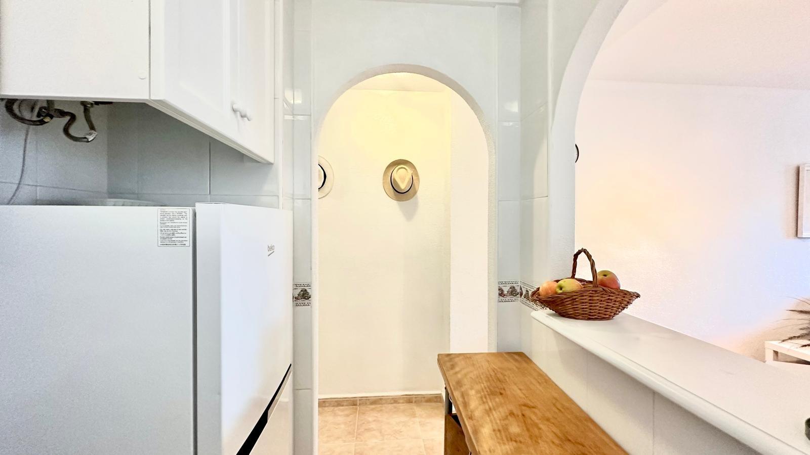 2 Bed, 1 Bath, ApartmentFor Sale, Torrevieja, Alicante