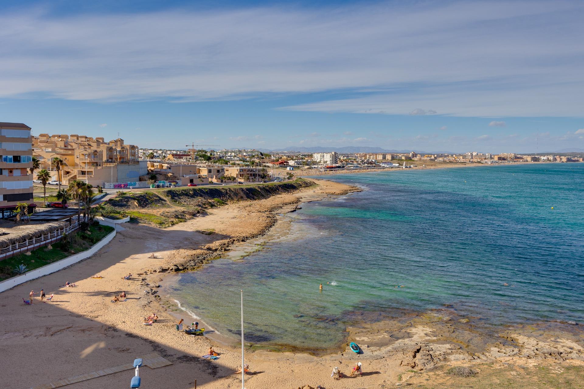 1 Bed, 1 Bath, ApartmentFor Sale, Torrevieja, Alicante