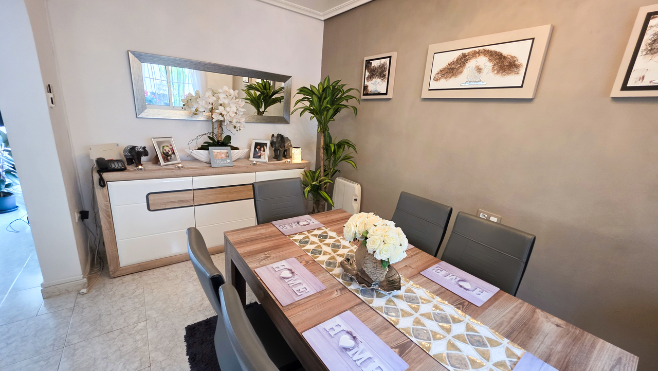 3 Bed, 2 Bath, HouseFor Sale, Villamartin, Alicante