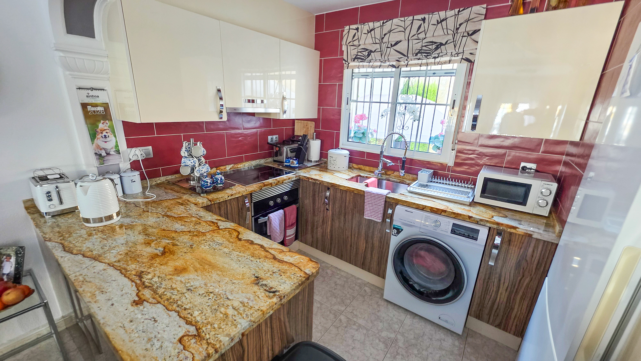 3 Bed, 2 Bath, HouseFor Sale, Villamartin, Alicante