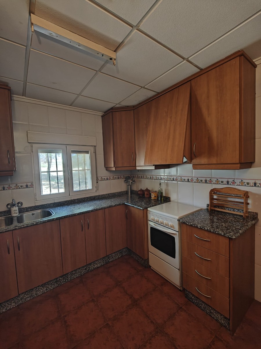 4 Bed, 1 Bath, HouseFor Sale, Yecla, Murcia