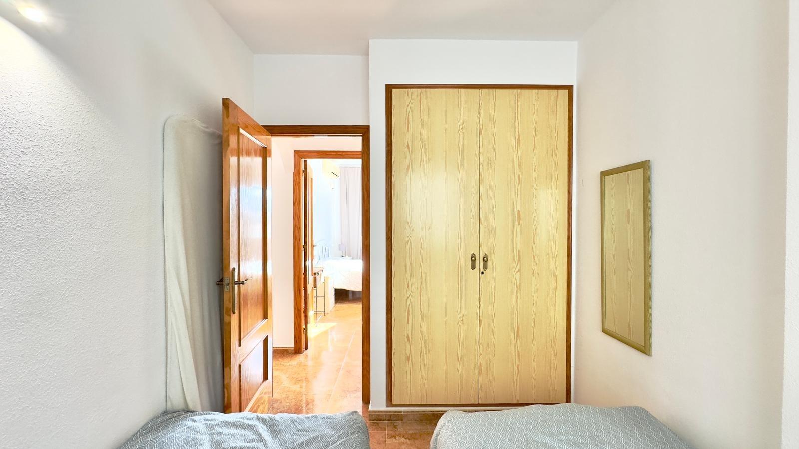 2 Bed, 1 Bath, ApartmentFor Sale, Torrevieja, Alicante