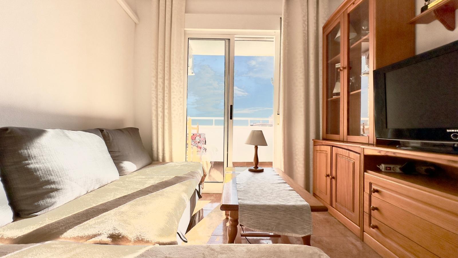 2 Bed, 1 Bath, ApartmentFor Sale, Torrevieja, Alicante