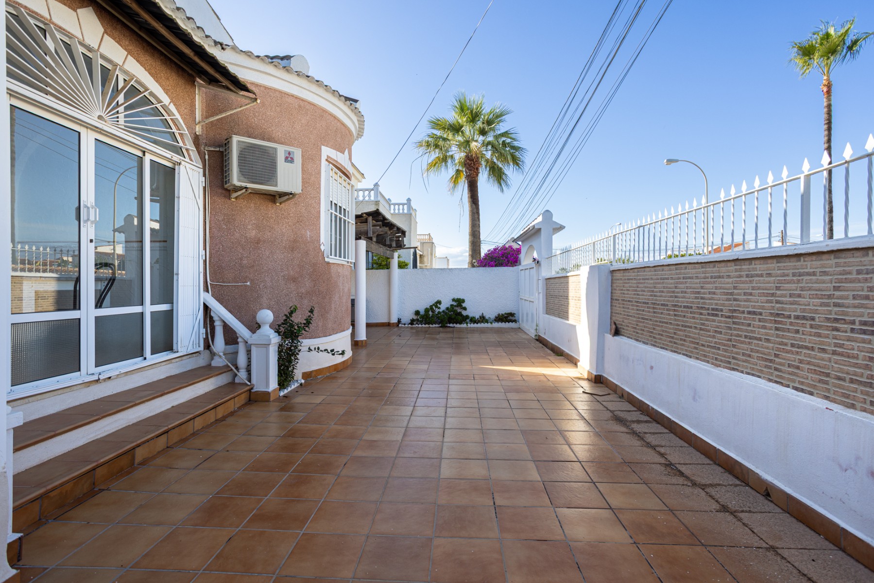 3 Bed, 2 Bath, HouseFor Sale, Torrevieja, Alicante