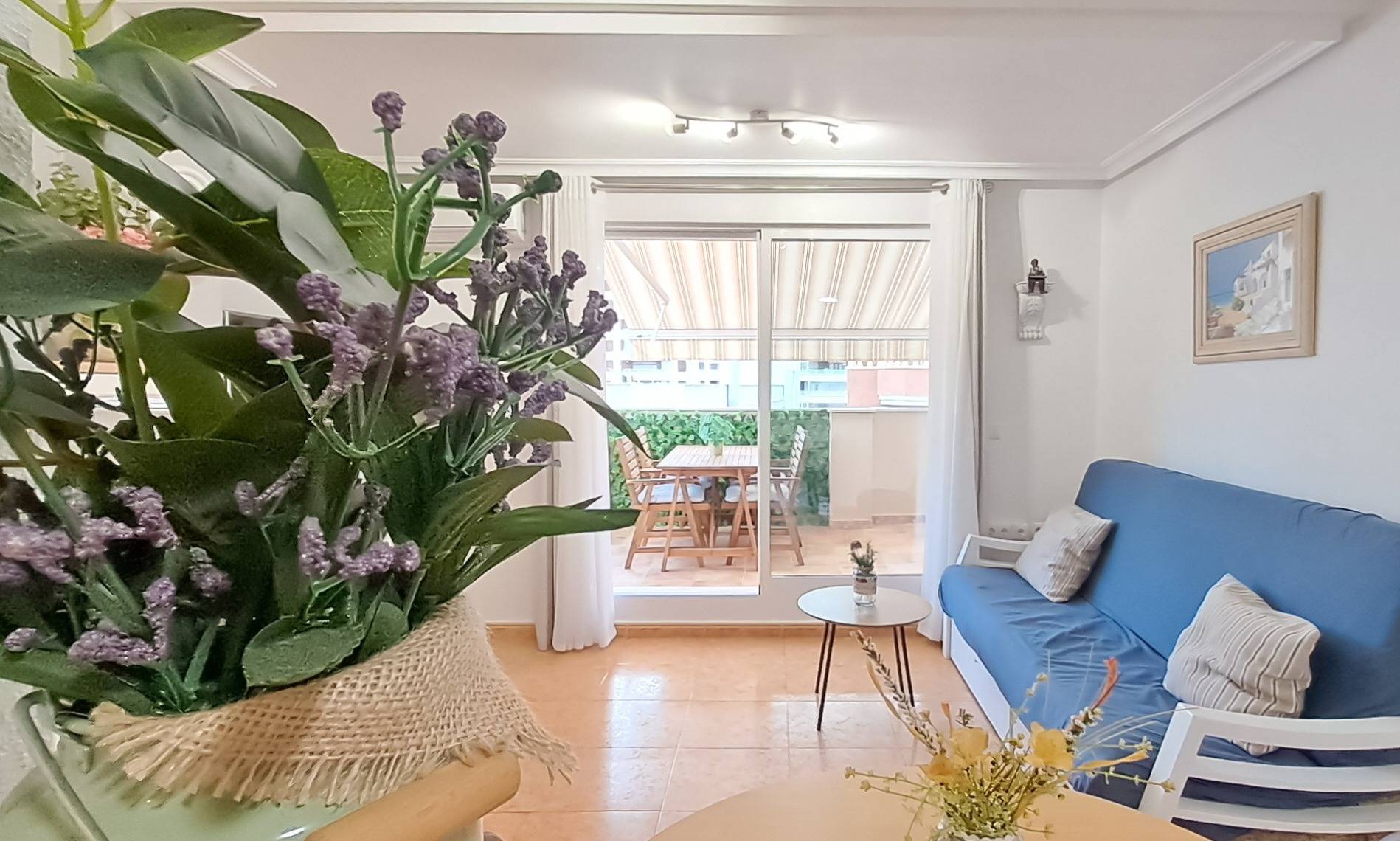 2 Bed, 1 Bath, ApartmentFor Sale, Torrevieja, Alicante