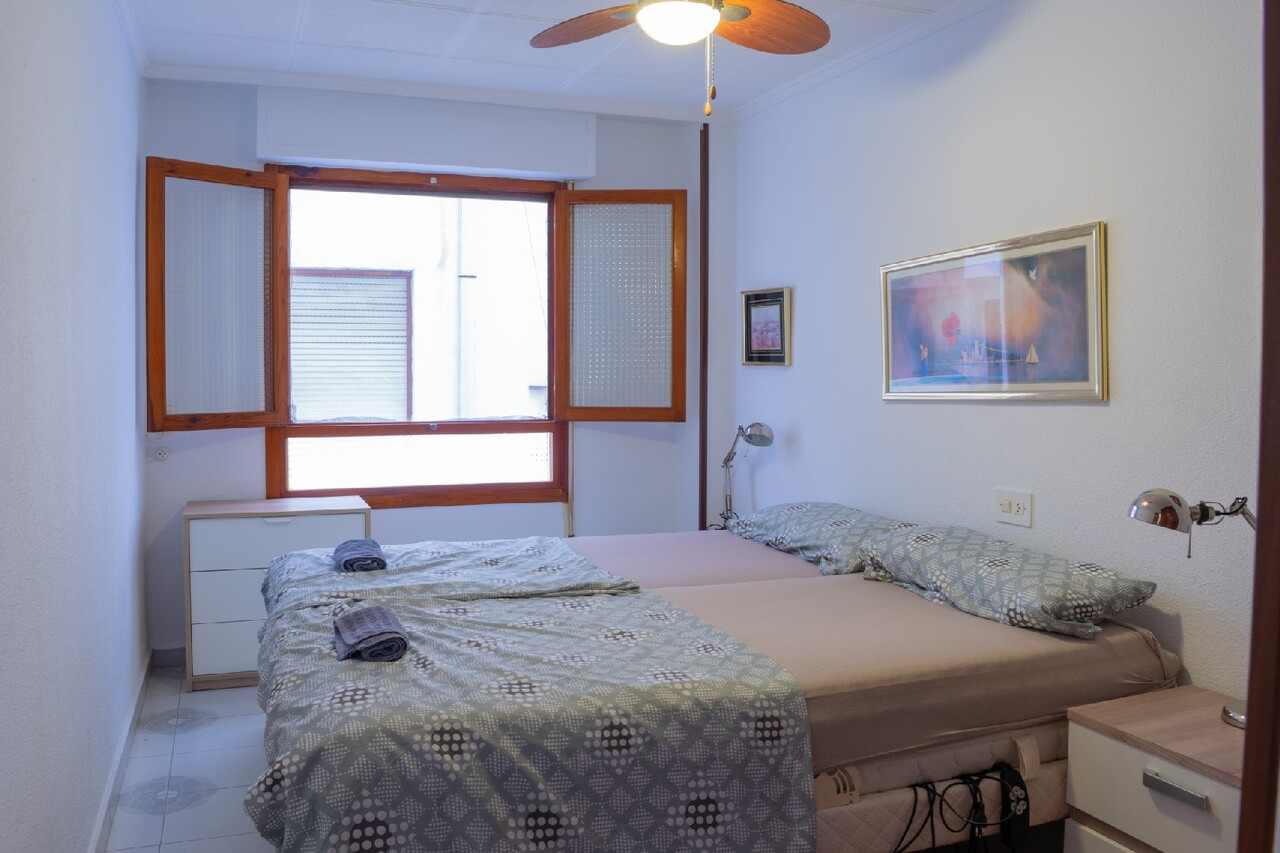 3 Bed, 2 Bath, ApartmentFor Sale, Torrevieja, Alicante