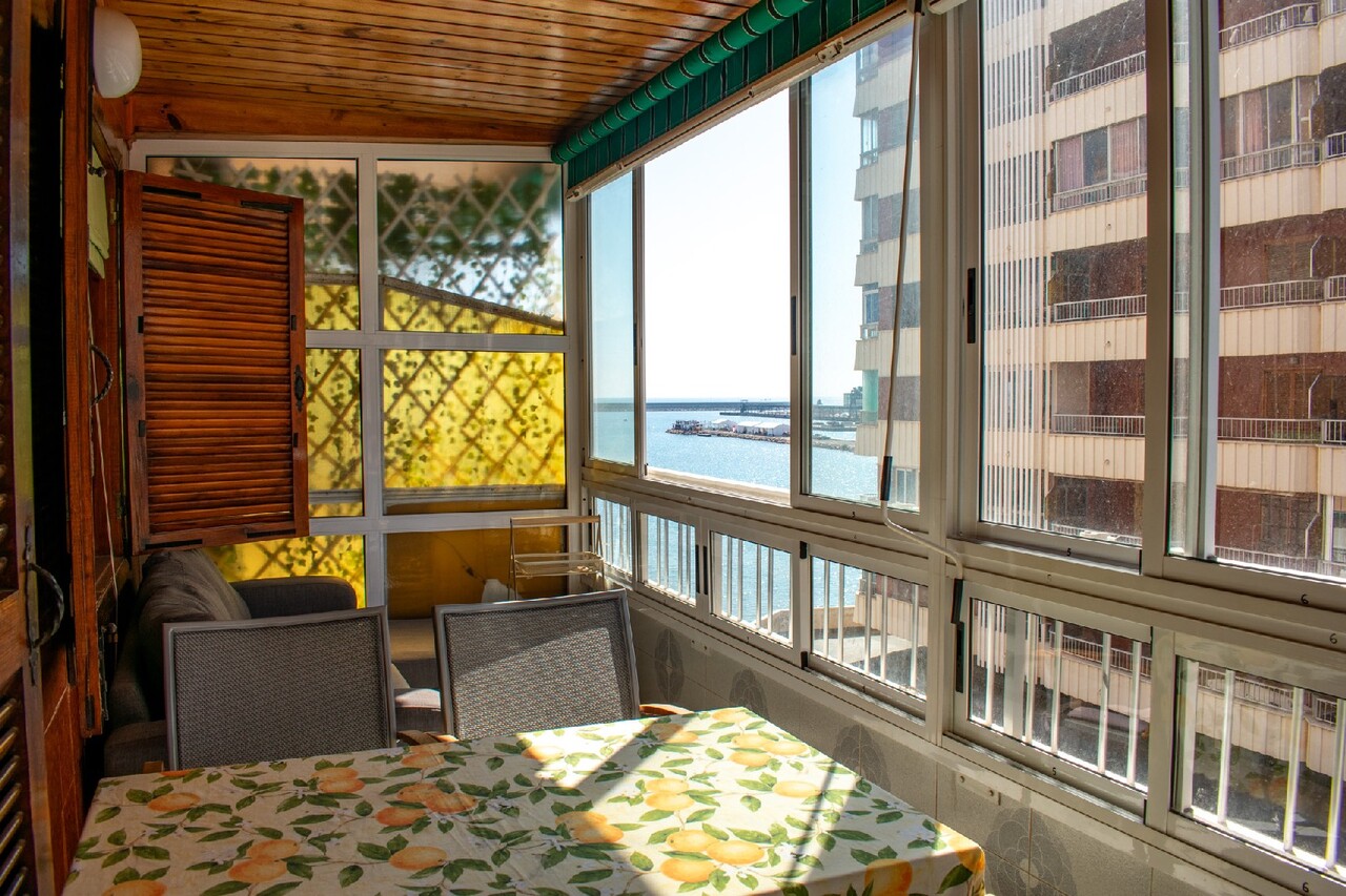3 Bed, 2 Bath, ApartmentFor Sale, Torrevieja, Alicante