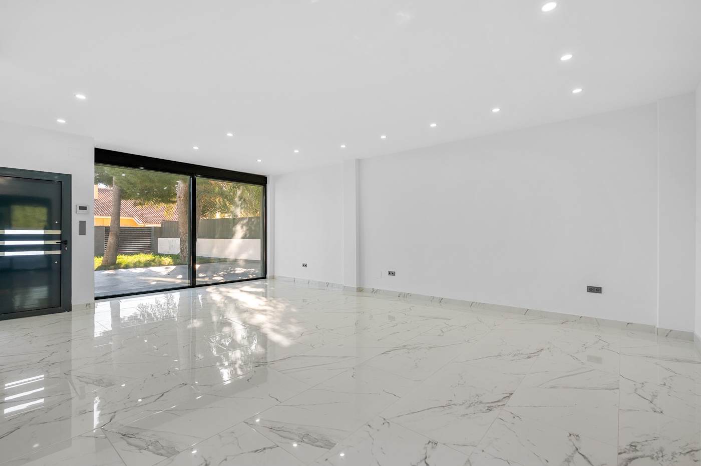 4 Bed, 3 Bath, HouseFor Sale, Campoamor, Alicante