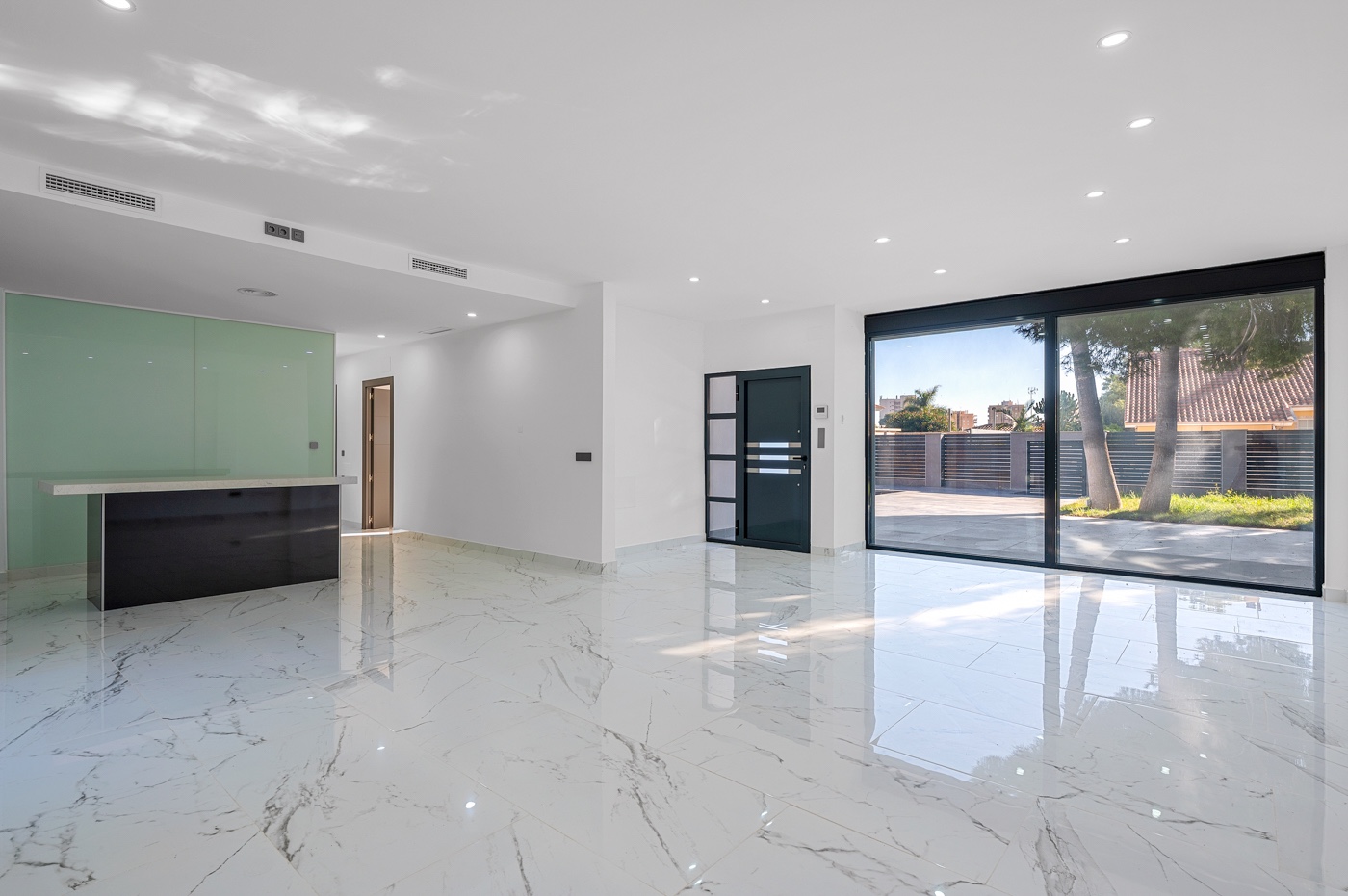 4 Bed, 3 Bath, HouseFor Sale, Campoamor, Alicante