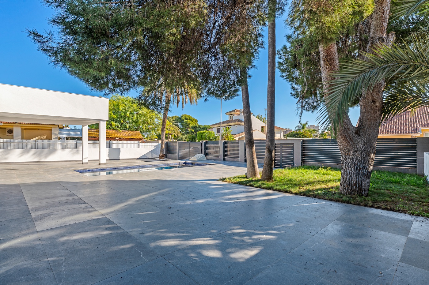 4 Bed, 3 Bath, HouseFor Sale, Campoamor, Alicante