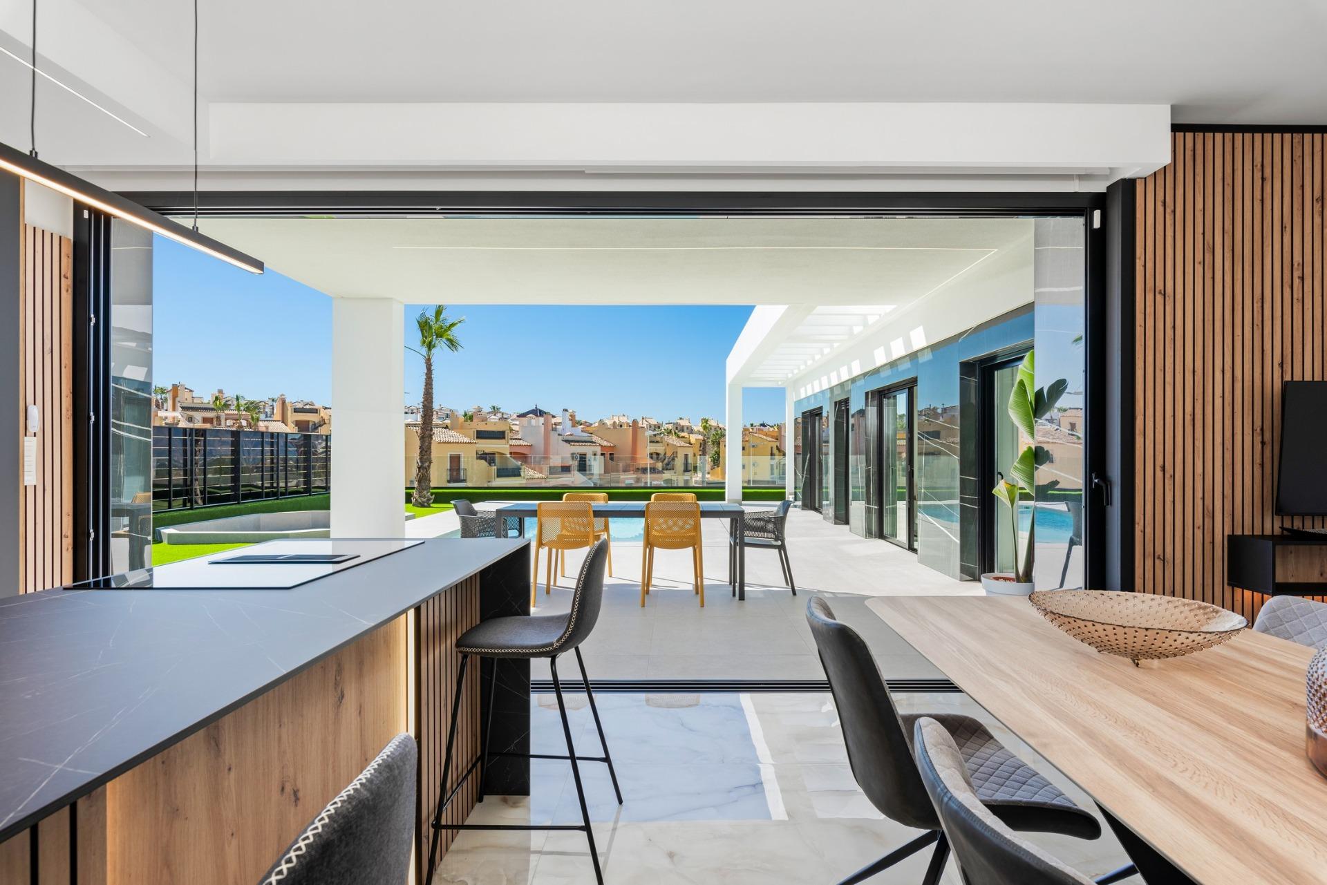 3 Bed, 2 Bath, HouseFor Sale, Algorfa, Alicante