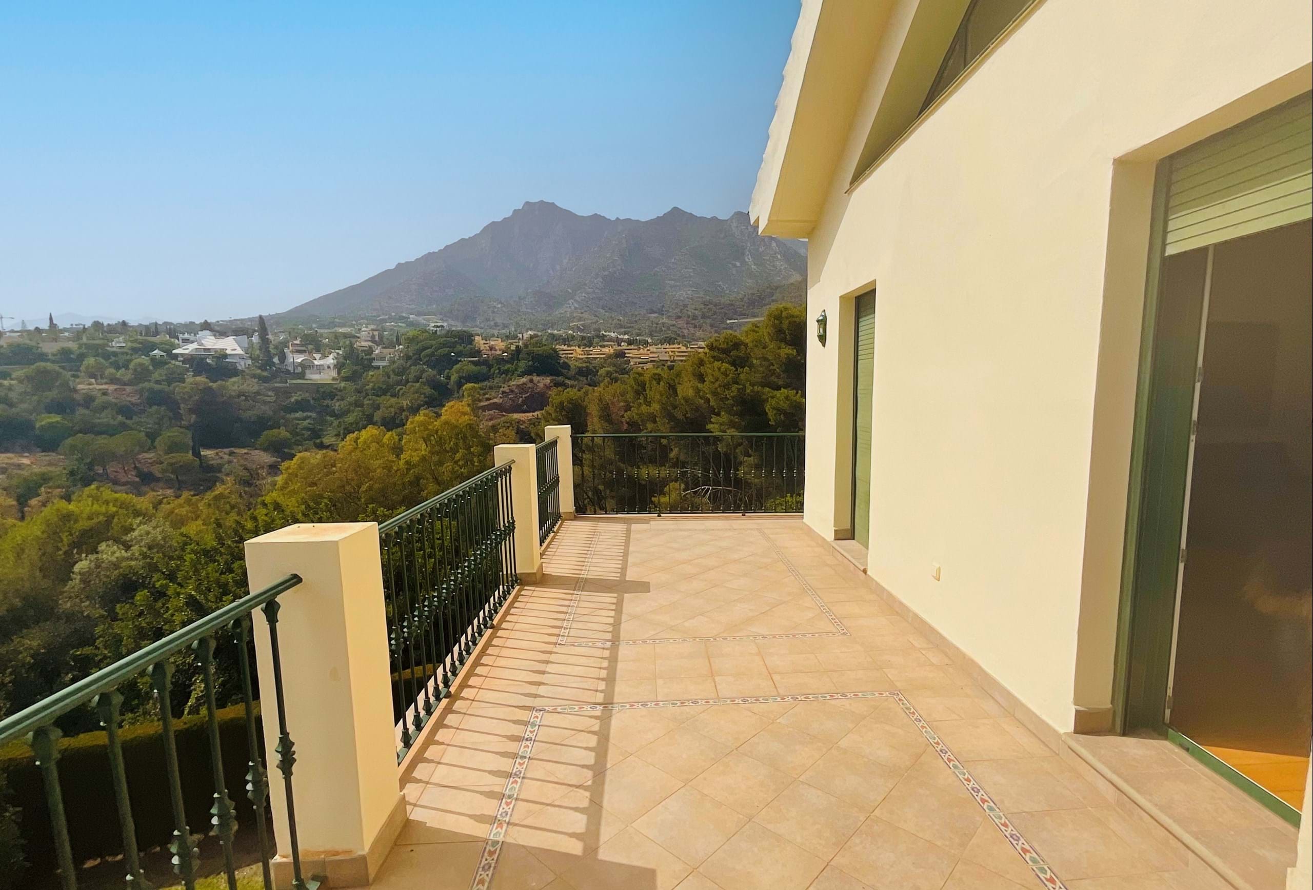 6 Bed, 5 Bath, HouseFor Sale, Malaga, Andalusia, 29602