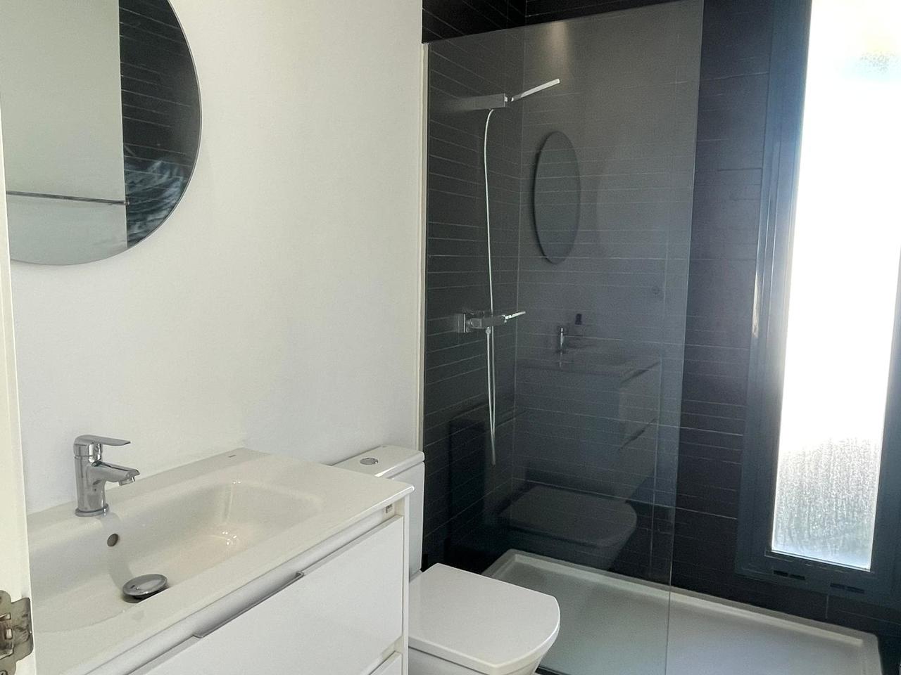 3 Bed, 2 Bath, HouseFor Sale, Villamartin, Alicante