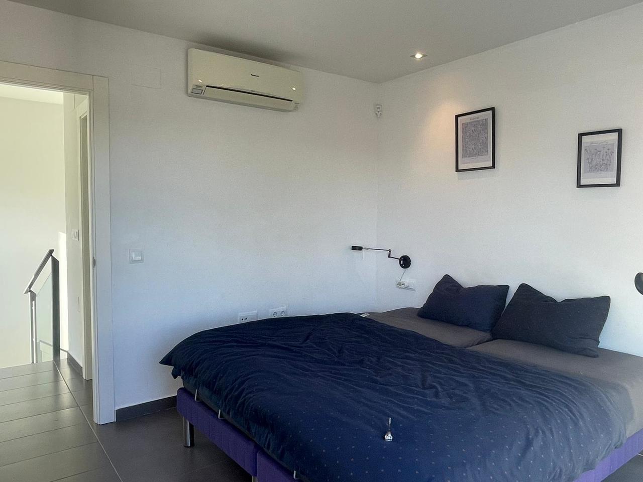 3 Bed, 2 Bath, HouseFor Sale, Villamartin, Alicante