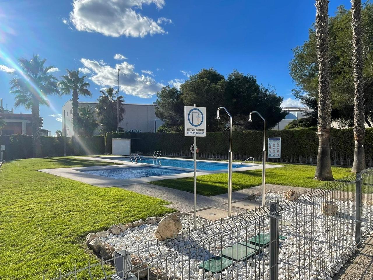 3 Bed, 2 Bath, HouseFor Sale, Villamartin, Alicante