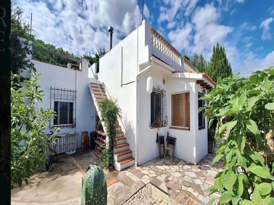 2 Bed, 1 Bath, HouseFor Sale, Oliva, Alicante