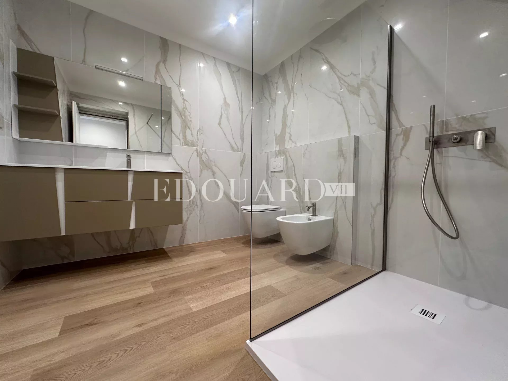 3 Bed, 2 Bath, ApartmentFor Sale, Roquebrune-Cap-Martin, Alpes-Maritimes