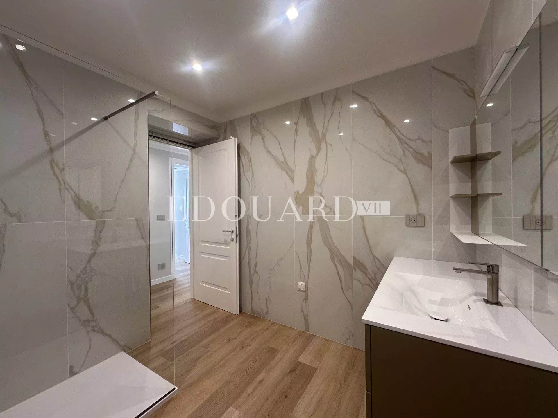 3 Bed, 2 Bath, ApartmentFor Sale, Roquebrune-Cap-Martin, Alpes-Maritimes