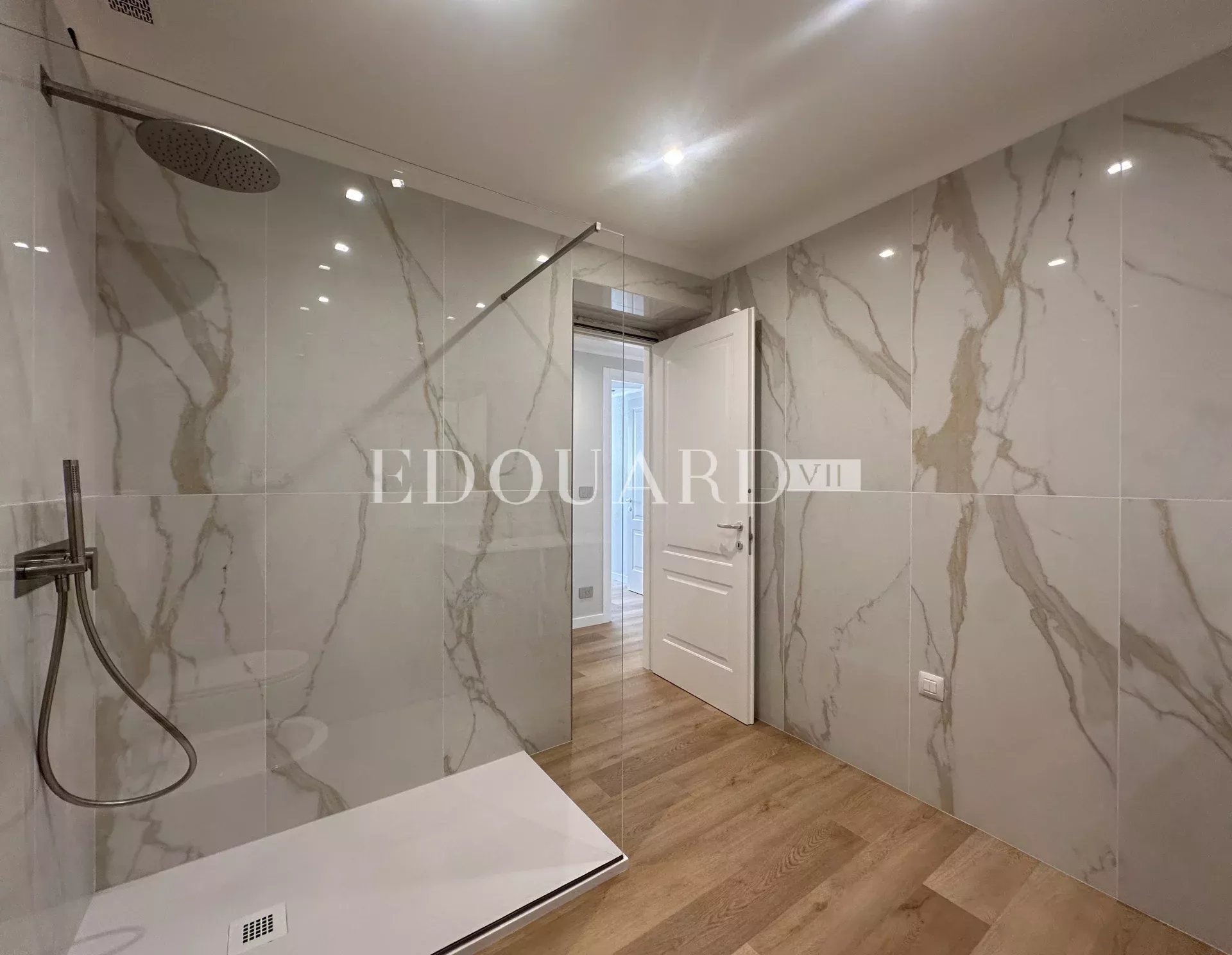 3 Bed, 2 Bath, ApartmentFor Sale, Roquebrune-Cap-Martin, Alpes-Maritimes