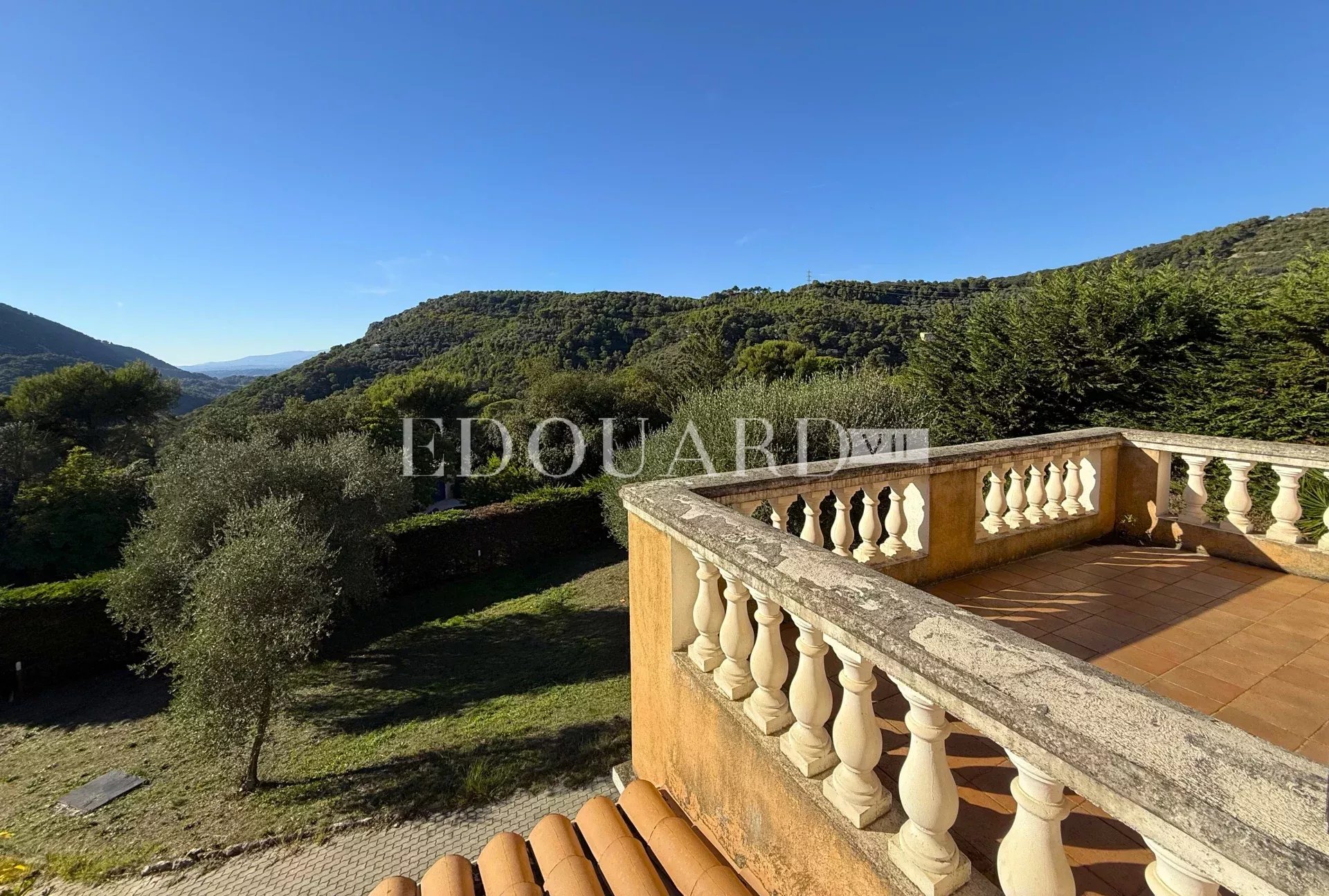 6 Bed, 3 Bath, HouseFor Sale, La Turbie, Alpes-Maritimes