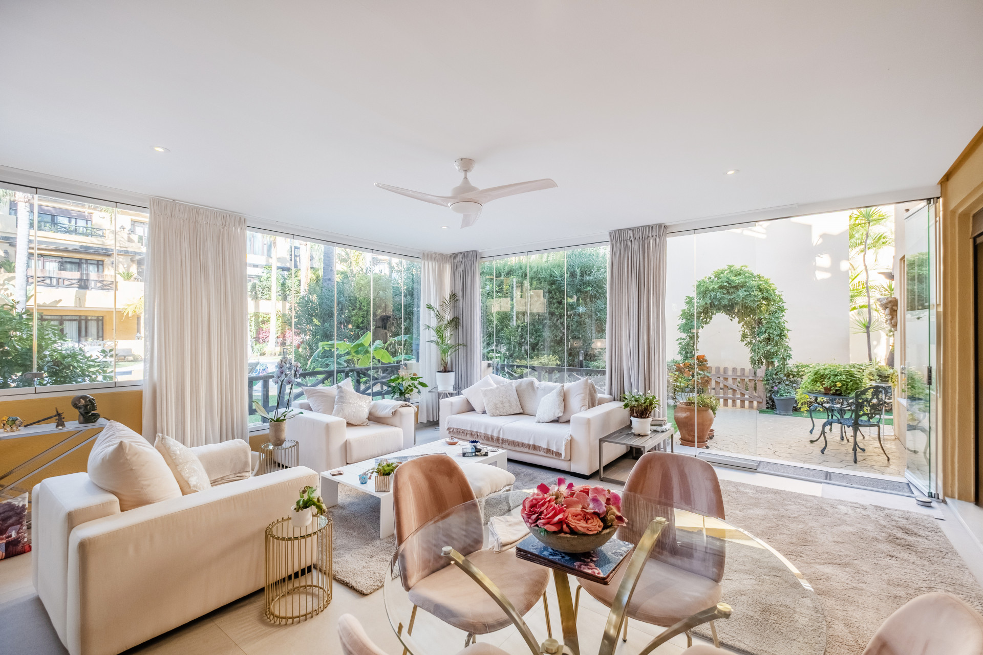 2 Bed, 2 Bath, ApartmentFor Sale, Marbella, Malaga