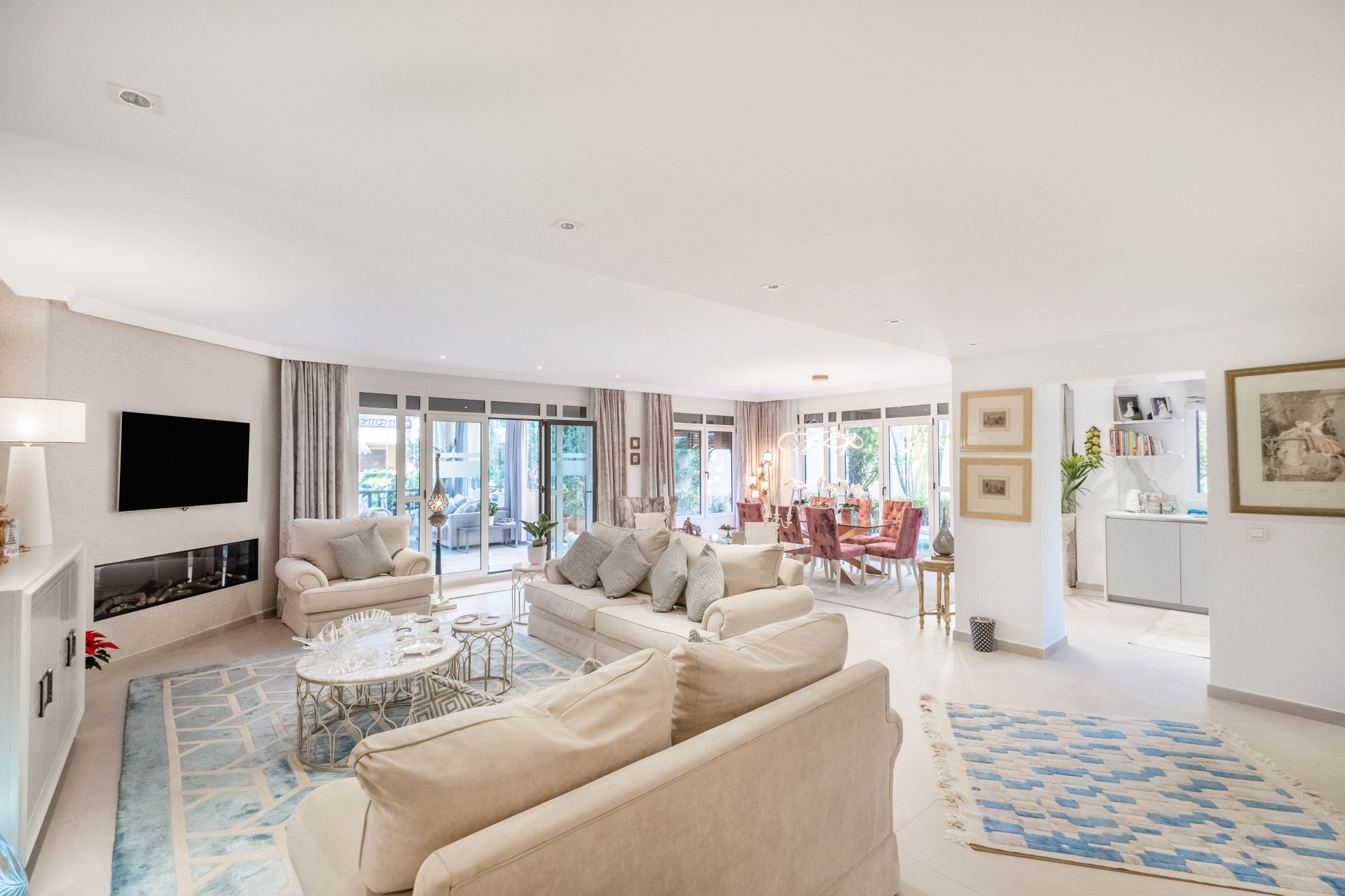 2 Bed, 2 Bath, ApartmentFor Sale, Marbella, Malaga